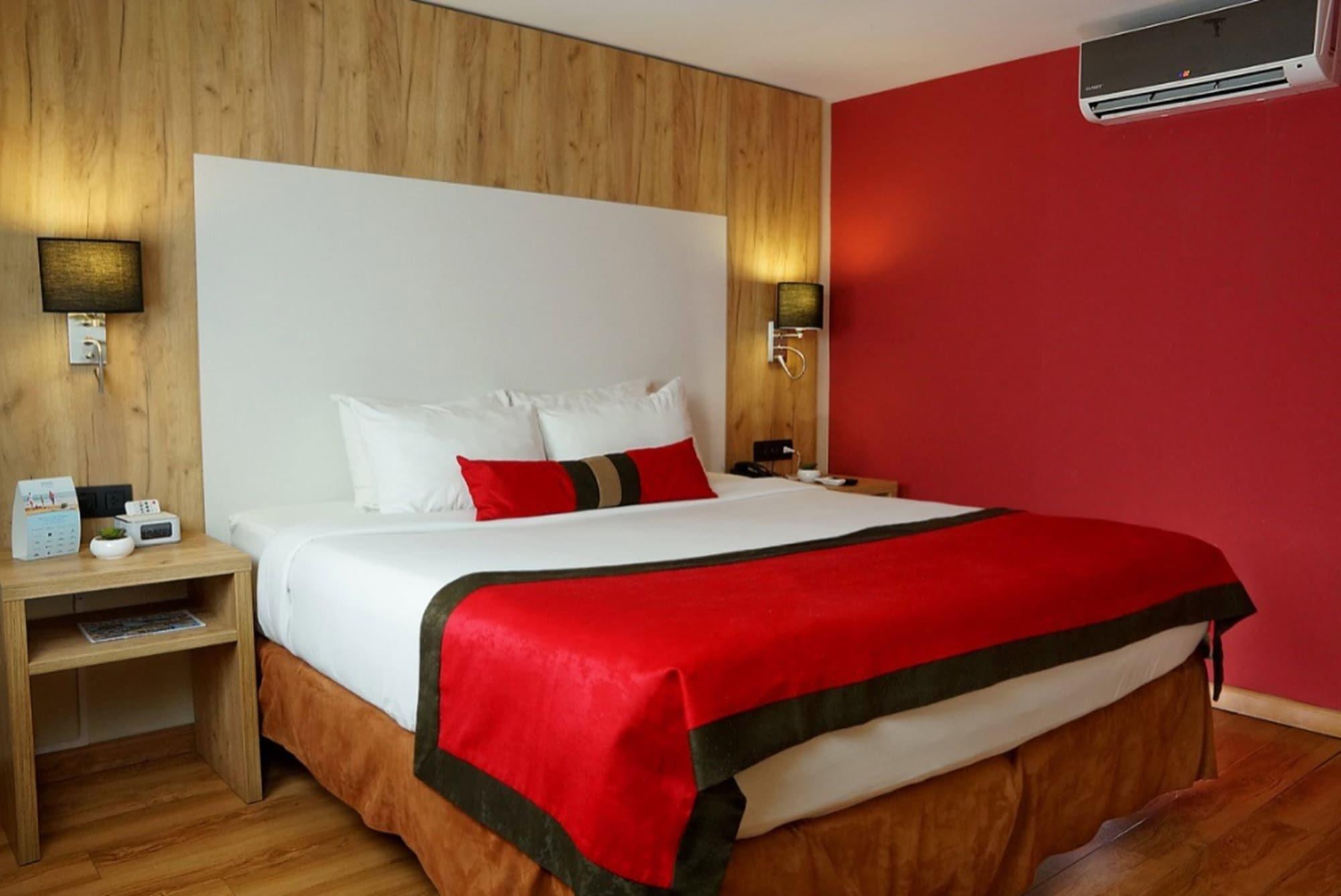 Ramada By Wyndham Panama Via Argentina Hotel Екстериор снимка