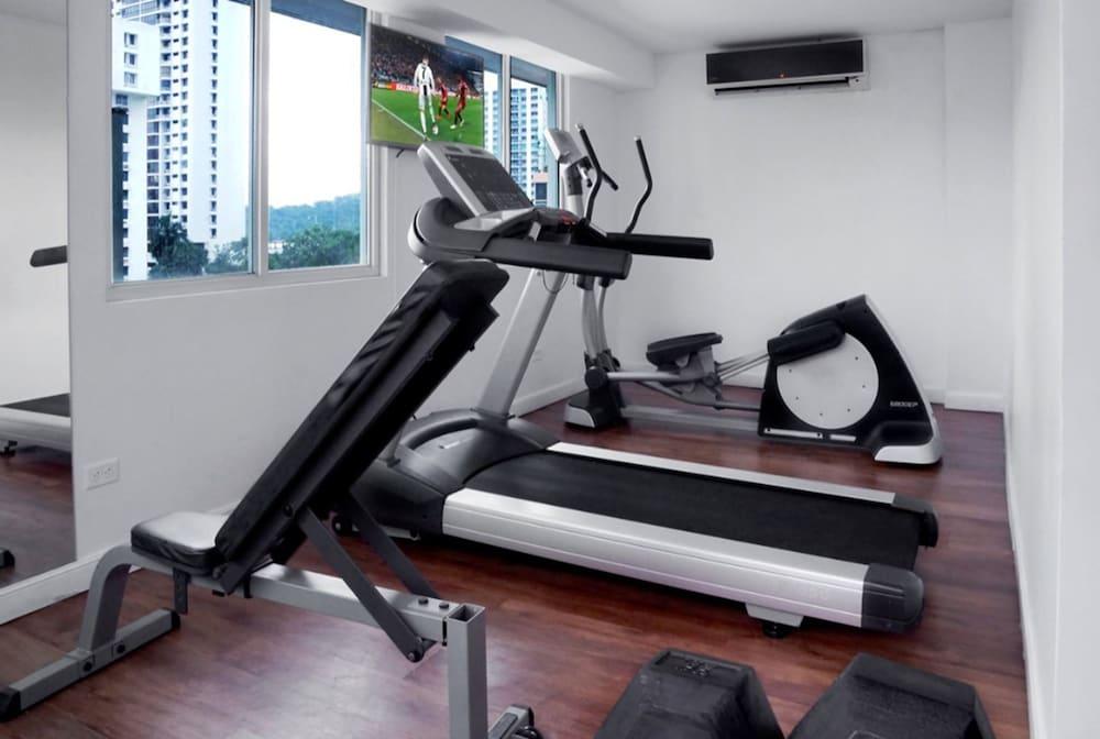 Ramada By Wyndham Panama Via Argentina Hotel Екстериор снимка