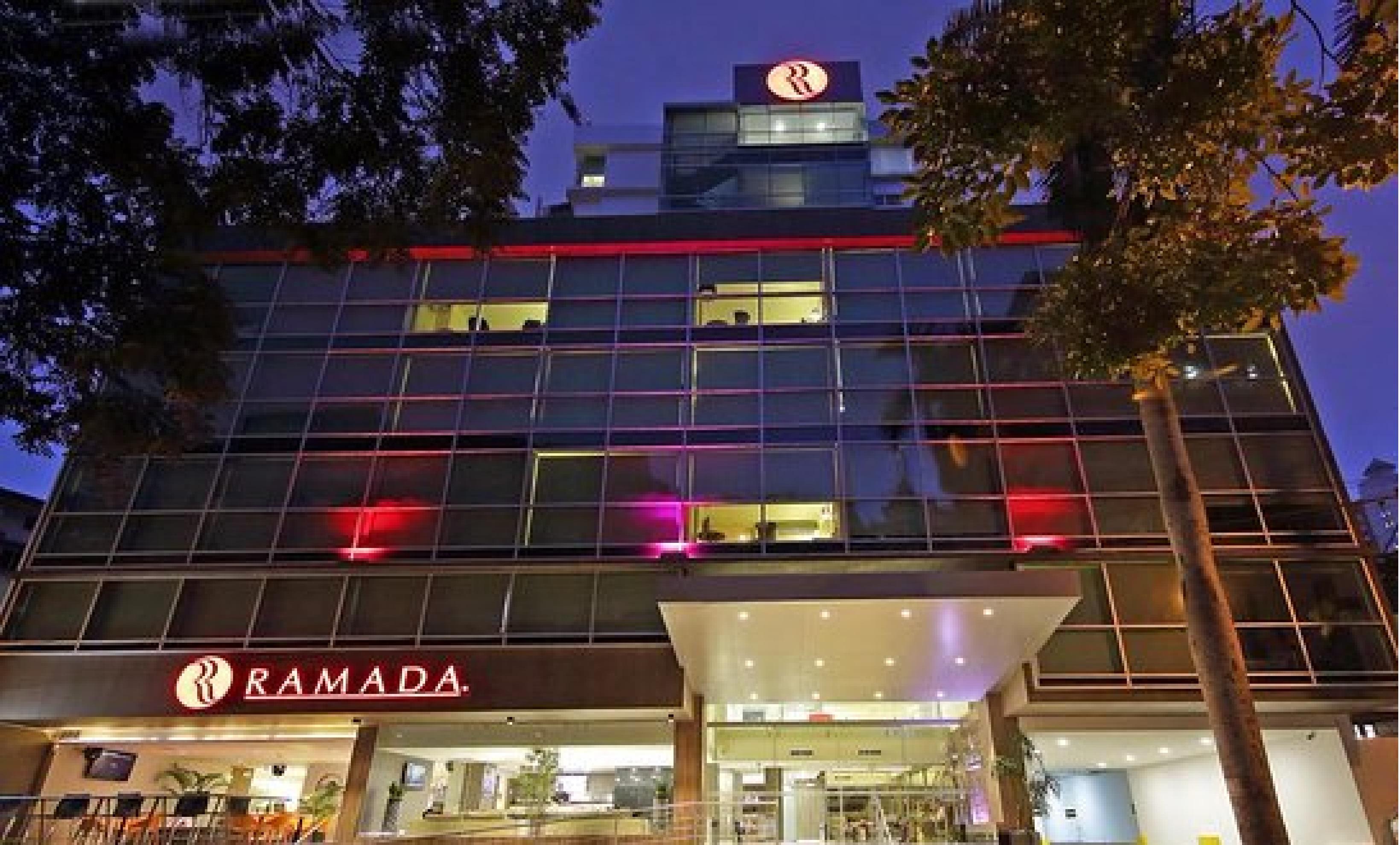 Ramada By Wyndham Panama Via Argentina Hotel Екстериор снимка