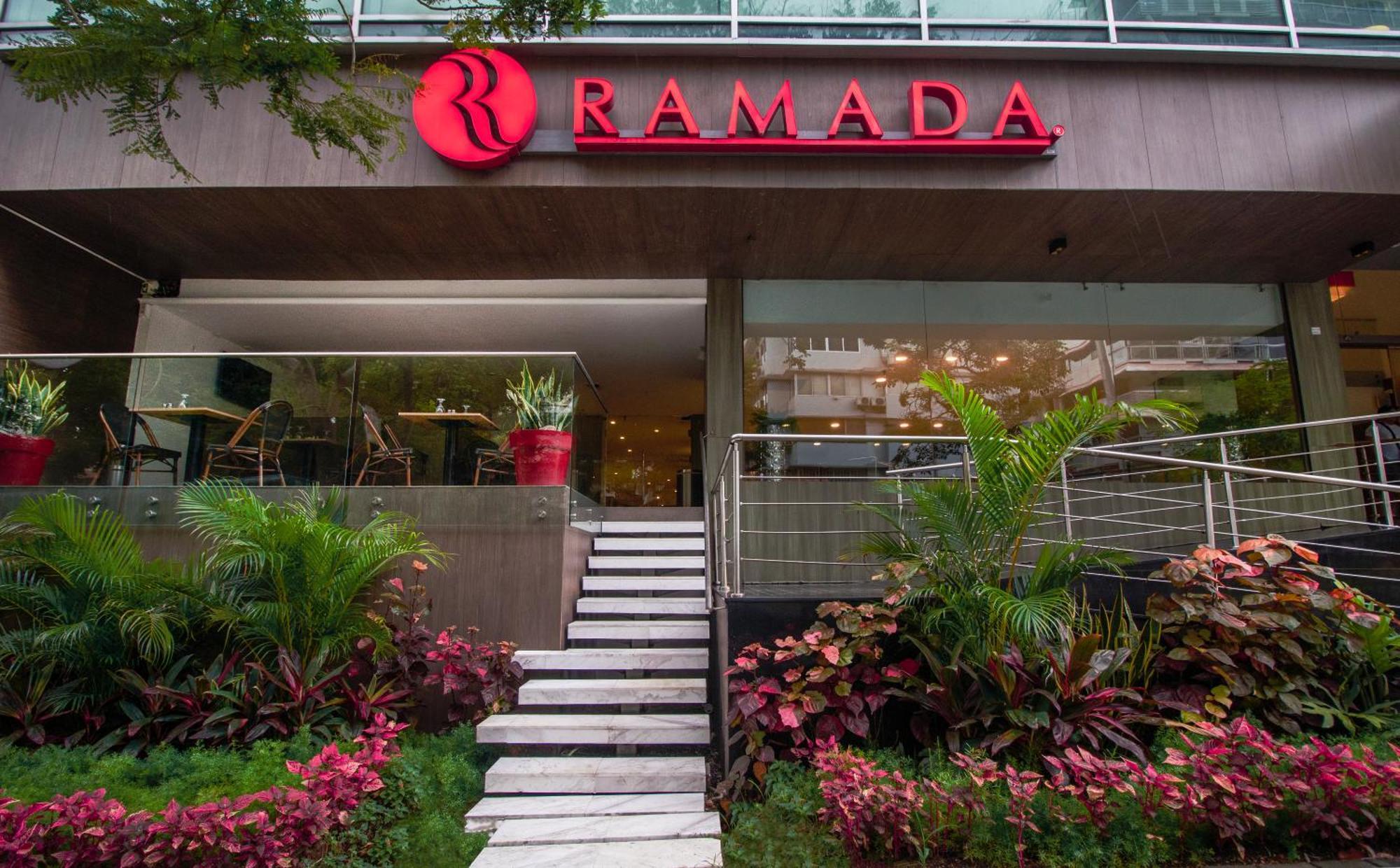Ramada By Wyndham Panama Via Argentina Hotel Екстериор снимка