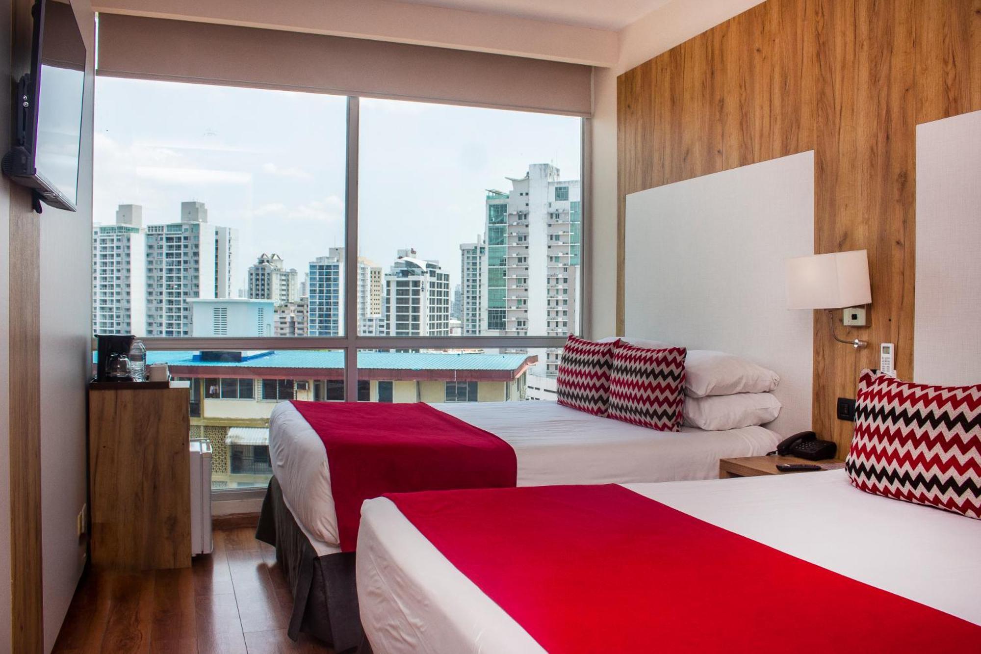 Ramada By Wyndham Panama Via Argentina Hotel Екстериор снимка