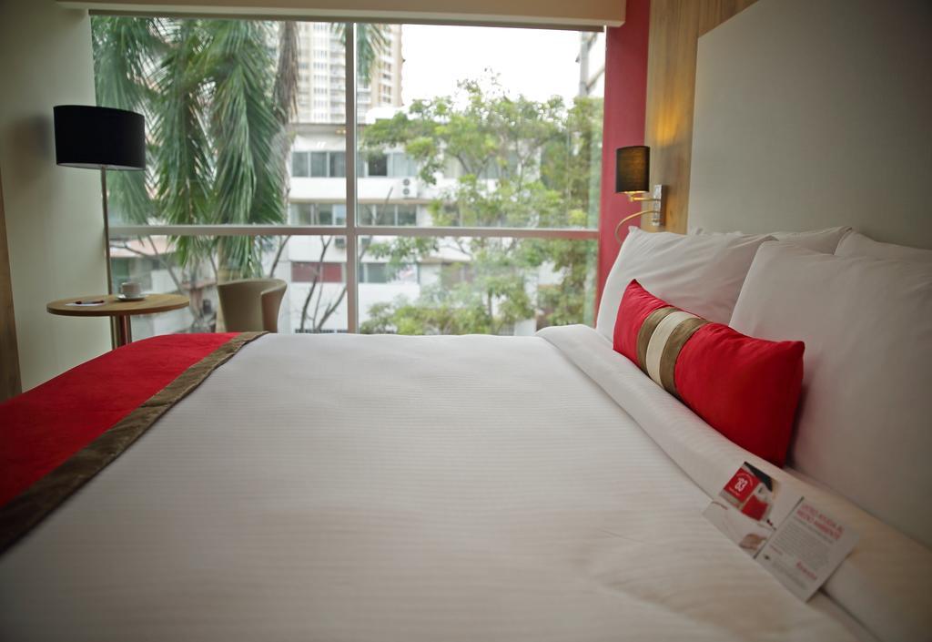 Ramada By Wyndham Panama Via Argentina Hotel Стая снимка